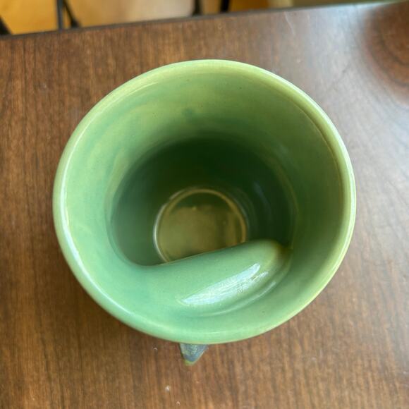 Clay in motion hand warmer mug signed - Picture 5 of 8